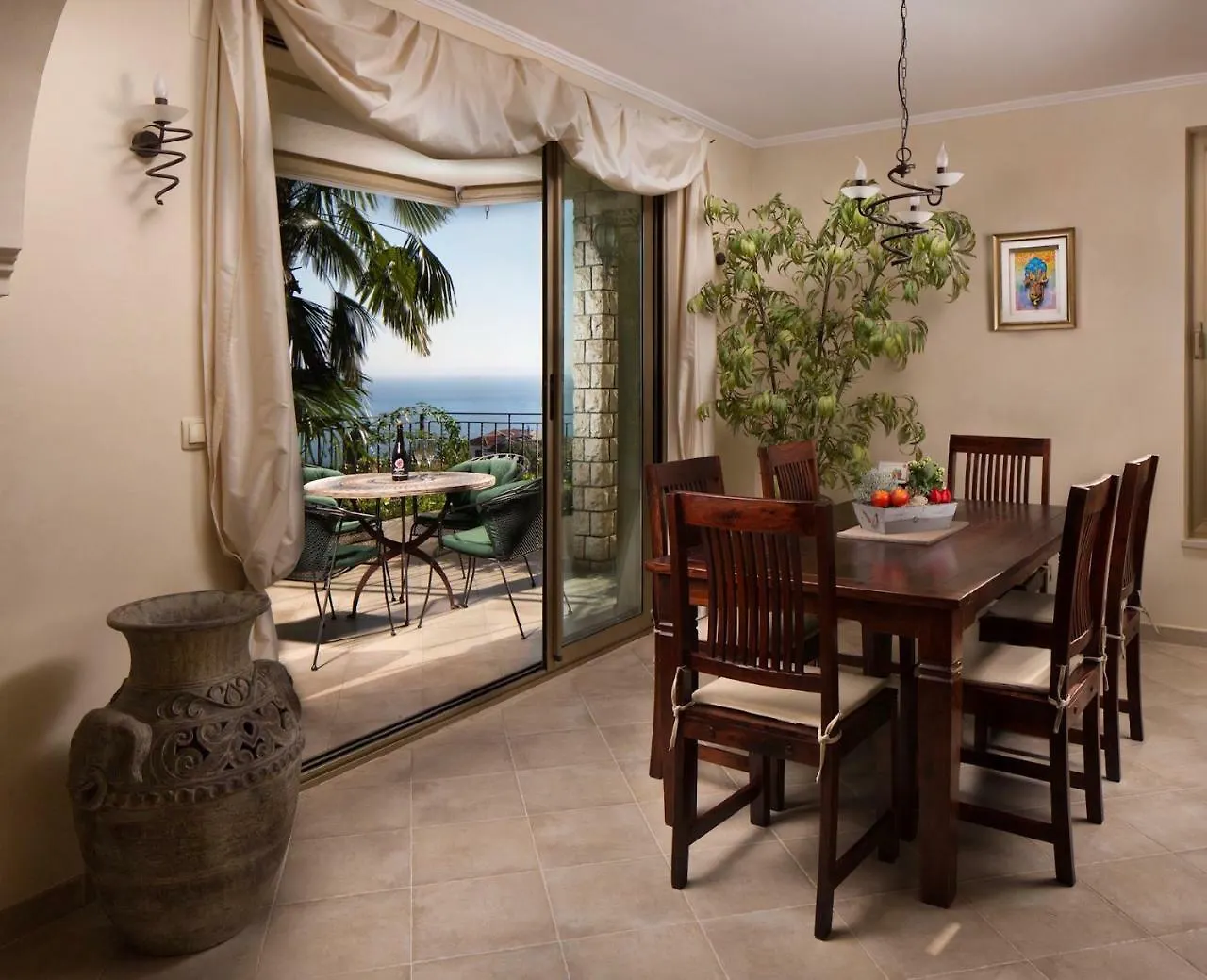 Villa Ventana Lovran 0*,  Croatia